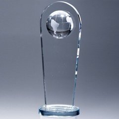 Награда из стекла с земным шаром